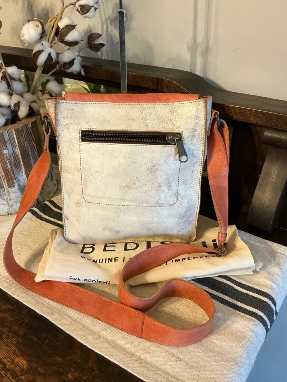 NWOT Bed Stu Leather Venice Beach Crossbody Bag Blush Pink Nectar Lux MSRP $240 - Picture 4 of 12